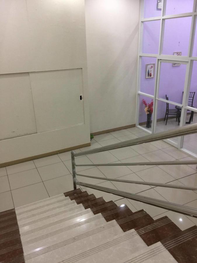 Meaco Royal Hotel - Lipa Lipa City Extérieur photo