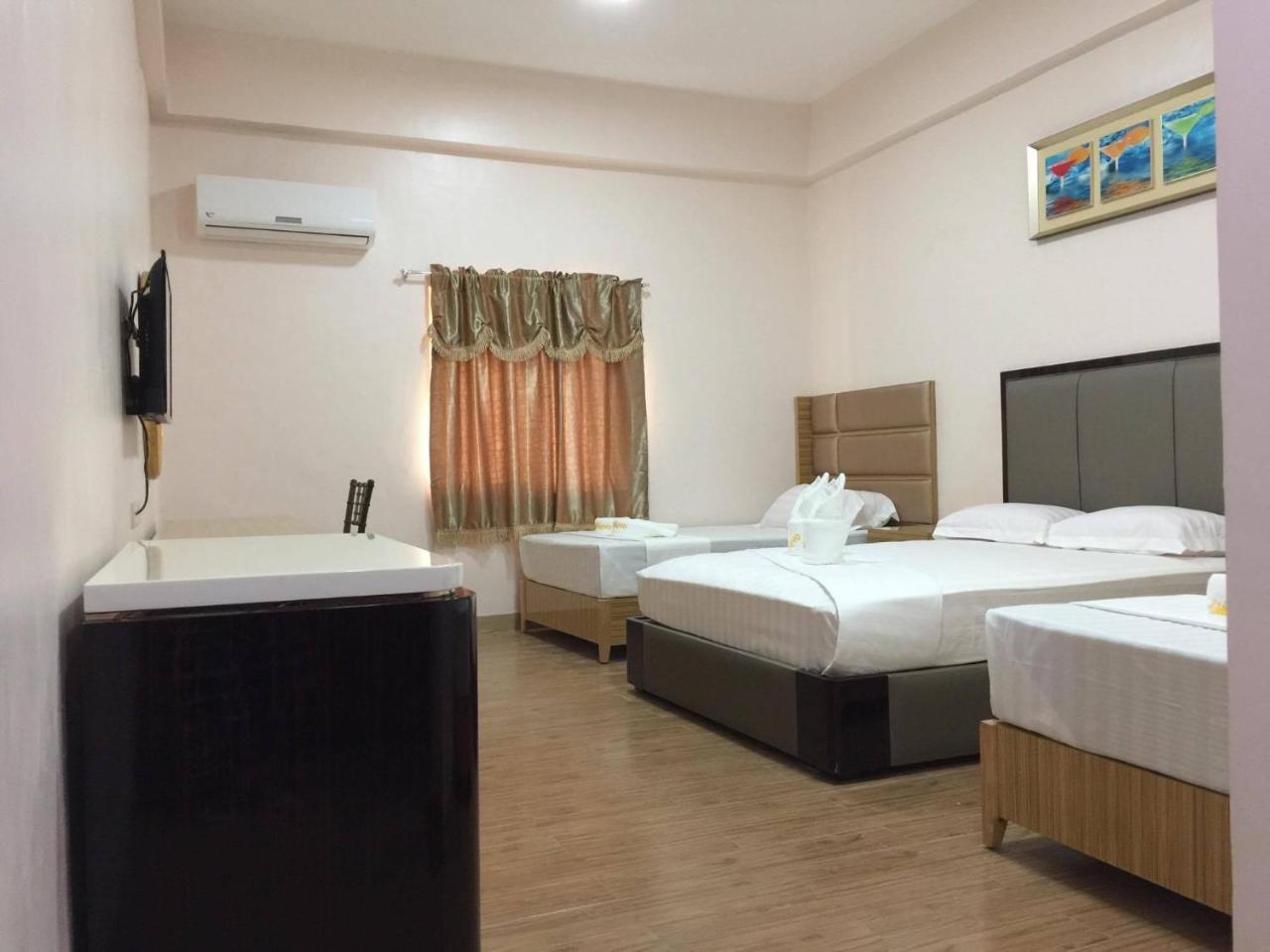 Meaco Royal Hotel - Lipa Lipa City Extérieur photo