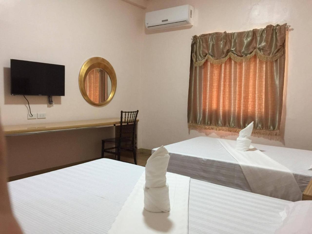 Meaco Royal Hotel - Lipa Lipa City Extérieur photo