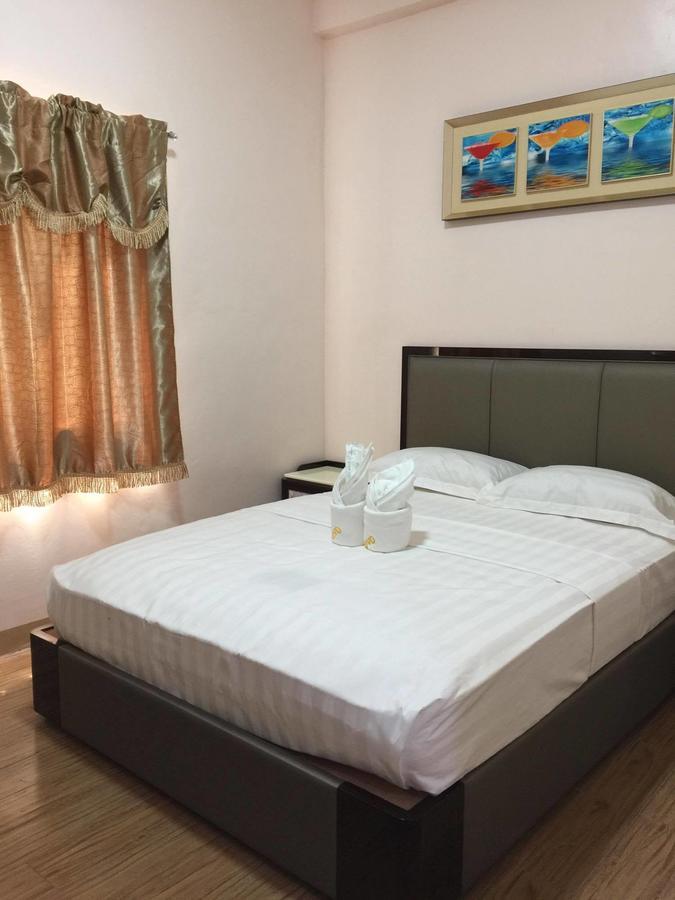 Meaco Royal Hotel - Lipa Lipa City Extérieur photo